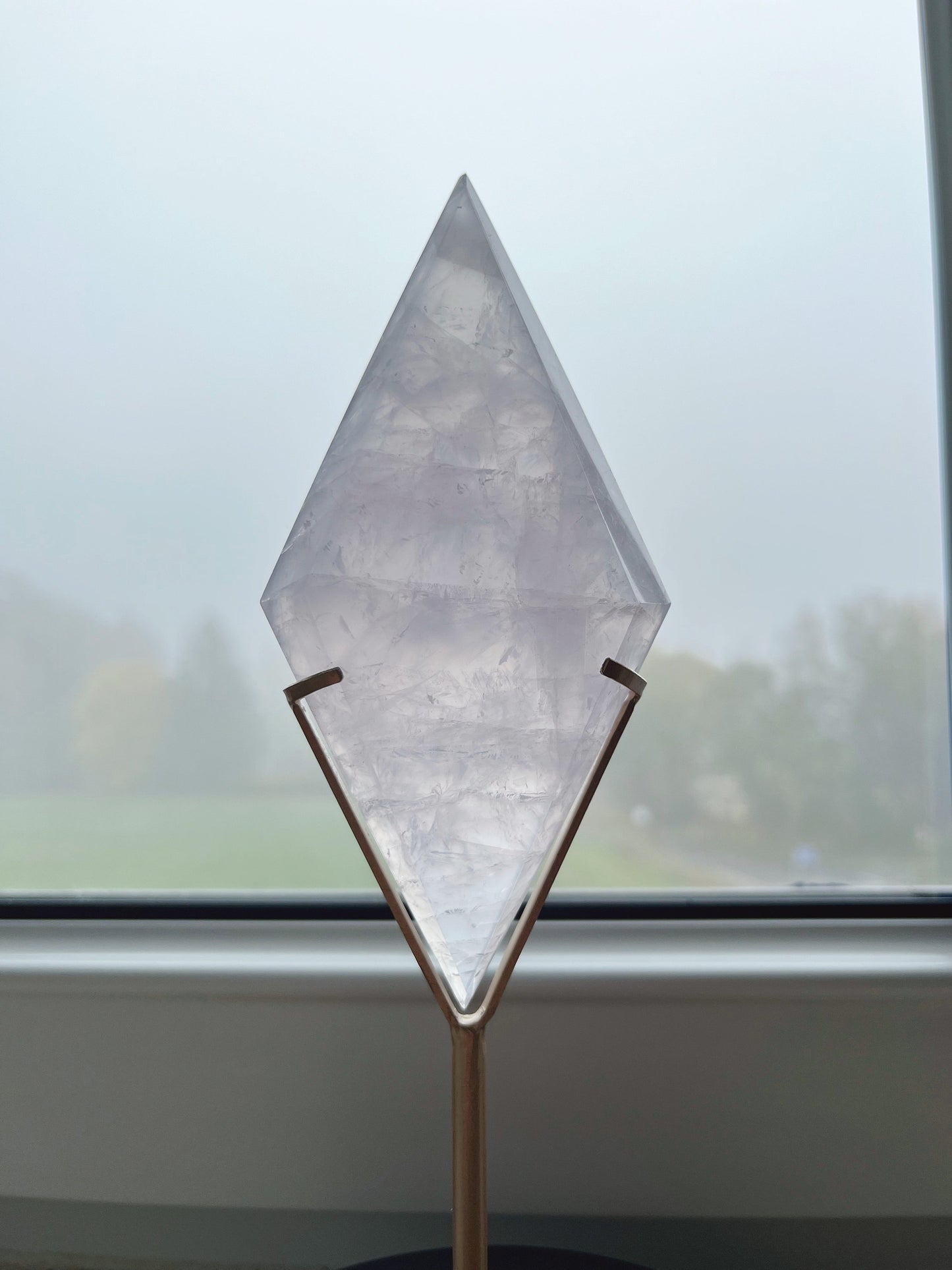 Periwinkle Diamant Carving auf Ständer